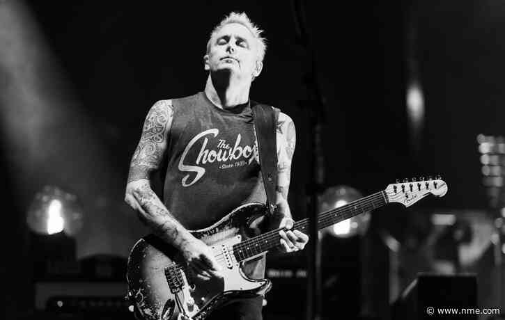Pearl Jam’s Mike McCready teams with Fender to release limited edition guitar