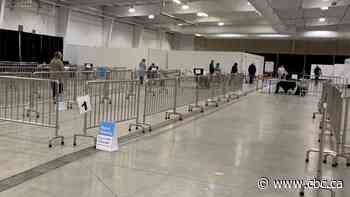 COVID-19 vaccine bookings in Sask. open to people 55 and older starting this Friday