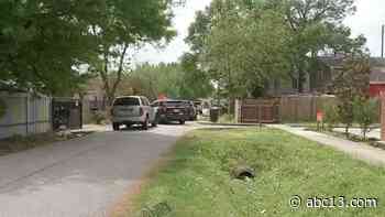 HPD investigating suspected stash house in north Houston - KTRK-TV
