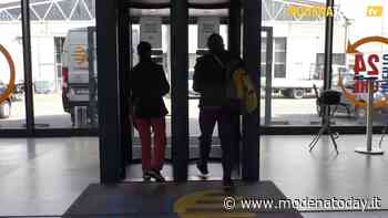 VIDEO | Riapre la GimFive di Modena Est: "Non importa il colore, è l'ora di tornare al lavoro" - ModenaToday