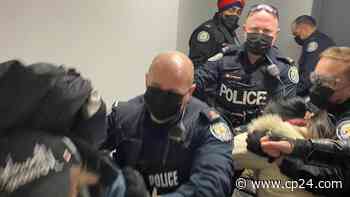 26 Toronto police cruisers show up during eviction of single dad from apartment - CP24 Toronto's Breaking News