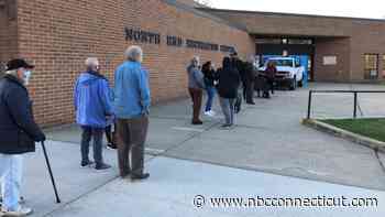 Line Forms Hours Before COVID Vaccine Clinic in Waterbury Opens