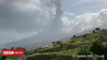 Saint Vincent volcano: 'Explosive' Soufrière eruption sparks mass evacuation