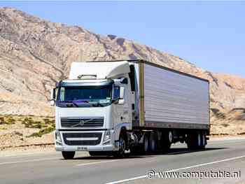 Volvo in zee met BlackBerry