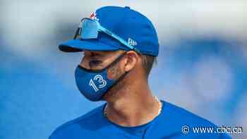Blue Jays' Lourdes Gurriel Jr. pulled from loss due to side-effects from COVID-19 vaccine