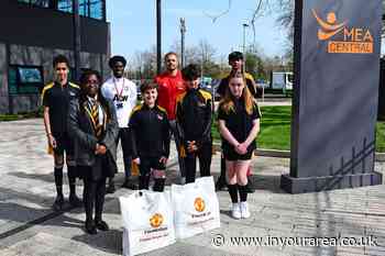 Manchester United Foundation and FareShare donate over 380000 food items for families over Easter - In Your Area