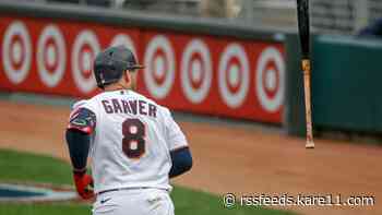 Homers, happy: Twins welcome fans back with win over Mariners
