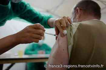 Montpellier : objectif 1 000 vaccinations par jour pour les pompiers de l'Hérault au centre de Vailhauquès - France 3 Régions