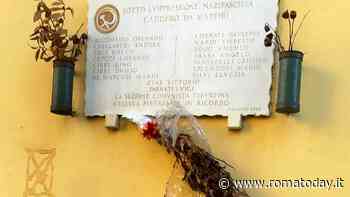 Bruciata la corona di fiori dedicata ai Martiri di Pietralata: "Atto fascista"