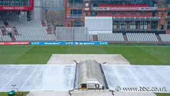 County Championship: Bad weather stalls Lancashire against Sussex