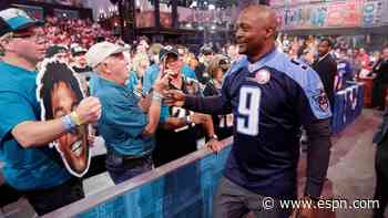 Sources: Titans great George to coach Tenn. St.