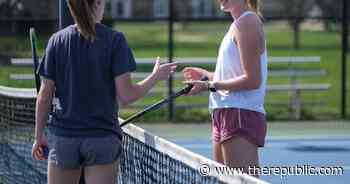 At Your Service / Sisters provide formidable punch at top of North tennis lineup - The Republic