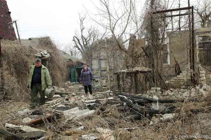 Ukraine says 1 soldier killed in east as tensions rise - Associated Press