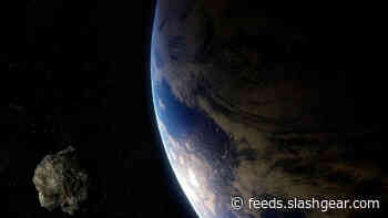 Asteroid 2021 GT3 will pass between the Earth and moon on April 10