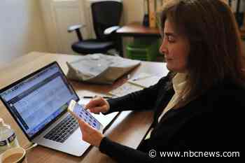 Loud debates, fun banter: Mideast finds outlet in Clubhouse