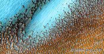 Mars has the blues in stunning NASA image of sand dunes on the red planet     - CNET