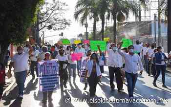 Maestros protestan en Cuernavaca para exigir plazas - El Sol de Cuernavaca
