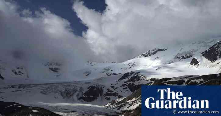 Airborne plastic pollution ‘spiralling around the globe’, study finds