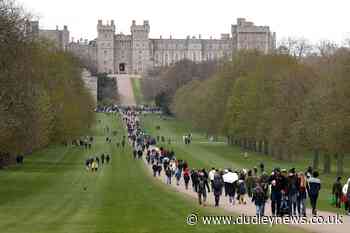 Police step up patrols in Windsor after Duke of Edinburgh's death - Dudley News