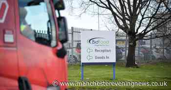 Ammonia leak at food factory shuts main road for four hours - Manchester Evening News