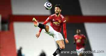 Watch: Bruno Fernandes shows off 'balletic control' with beautiful touch - PlanetFootball