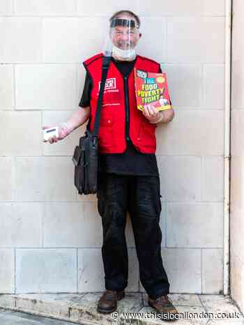Finsbury Park Big Issue vendor returns to work after lockdown