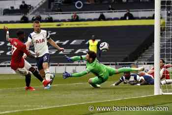 How Manchester United midfielder Fred's barren run compares in Premier League - Barrhead News