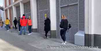 Lengthy queues form for surge testing in Lambeth