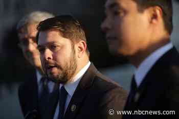 Latino Democrats push for Hispanic  recognition in military base renamings