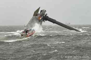 Coast Guard: 6 rescued from capsized ship off Louisiana