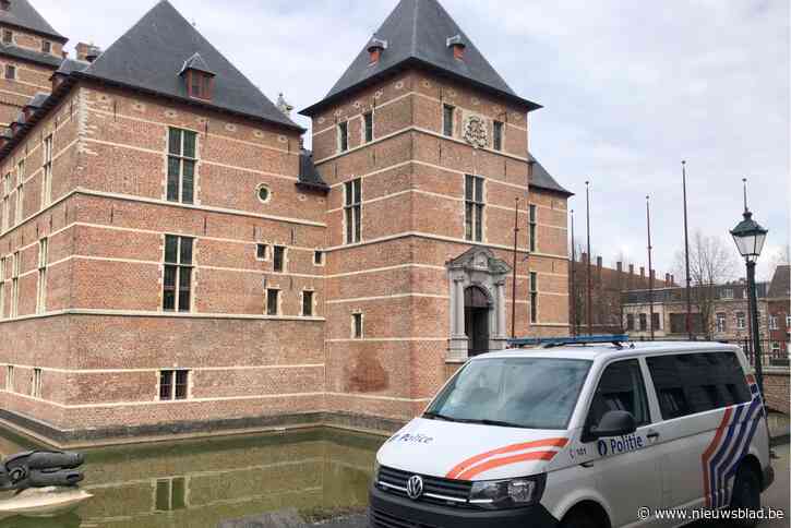 Jonge vader verspreidt kinderporno met eigen dochter: “Vrouw greep net op tijd in”