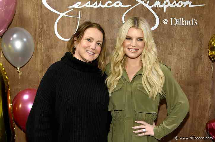 Jessica Simpson’s Mom Says Singer Wanted ‘to Be a Recluse’ Because of Body-Shamers