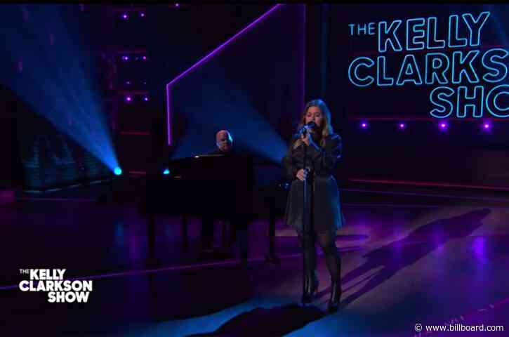 ‘Nothing Compares’ to Kelly Clarkson’s Cover of Sinead O’Connor: Watch