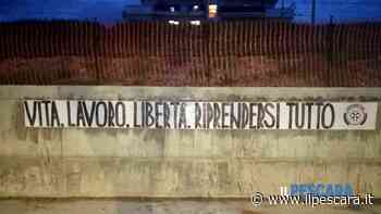 "Riprendersi tutto", striscioni di CasaPound a Pescara contro le restrizioni - IlPescara