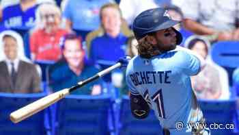 Bo Bichette hits walk-off homer as Jays down Yankees to claim rubber match