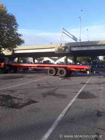El Gobierno busca destrabar un bloqueo en el puerto de Buenos Aires - LA NACION