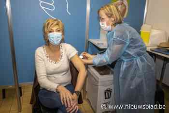 Zo veel mensen zijn er al gevaccineerd in uw gemeente: “Zo goed als iedereen wil prik van de vrijheid”