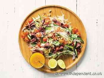 From kangaroo salad to garlic ‘bugs’: Exploring Australia’s 50,000-year-old culinary history - The Independent