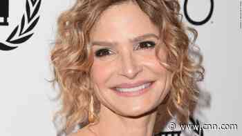 Kyra Sedgwick says she isn't invited back to Tom Cruise's house