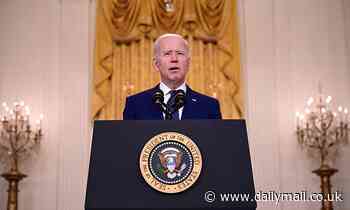 Biden tells Putin 'now is the time to de-escalate' at the Ukrainian border