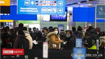 Heathrow says airport queues are becoming 'untenable'