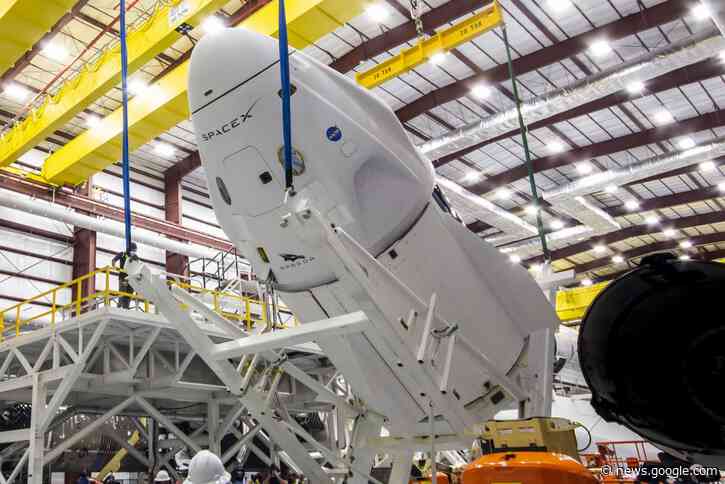 SpaceX gets the go-ahead for Crew Dragon launch to ISS next week - Engadget