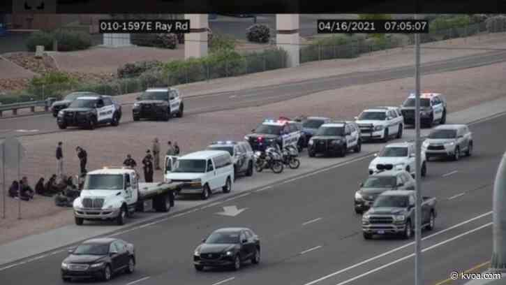 Ducey demands more White House support at border after law enforcement declined to apprehend 17 migrants