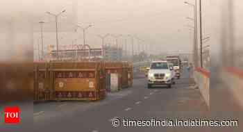 Ghazipur, Singhu, Tikri borders closed for traffic movement - Times of India