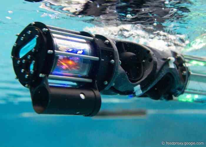 Latest snakebot robot can now swim underwater