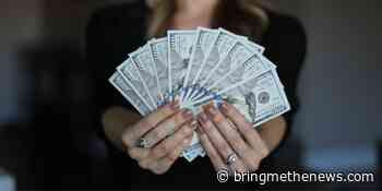 Money Gal Coaching: Ask yourself these 7 questions to get better with money - Bring Me The News