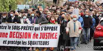 RECIT. "Un scandale", 400 personnes manifestent dans le Var pour soutenir les propriétaires d'une maison squattée