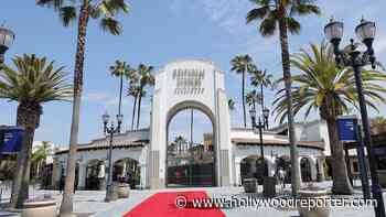 Universal Studios Hollywood Reopens to Sold Out Crowd - Hollywood Reporter