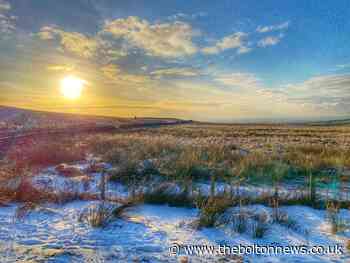 Beautiful blue skies above Bolton produce photos to treasure - The Bolton News