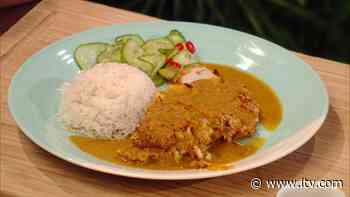 Chicken Katsu Curry with Rice | Food - ITV News